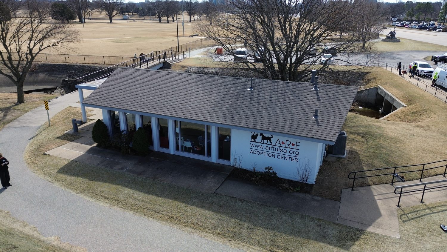 The ARF Adoption Center in Tulsa with its new roof, finished by RainTech for Roofing for a Reason