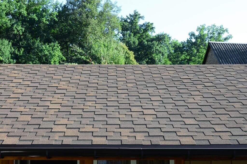RainTech Roofing - Modern roofing and decoration of chimneys. Flexible bitumen or slate shingles